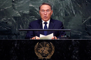 Нурсултан Назарбаев во время выступления в ООН, 28 сентября 2015 года. Фото: Richard Drew / AP