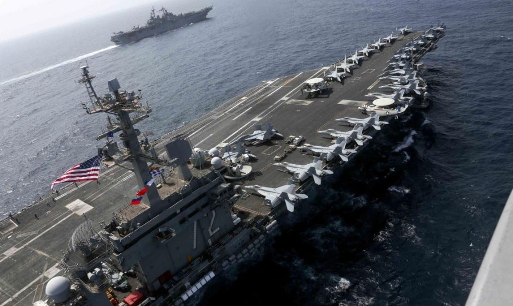 Американская армада в Персидском заливе у берегов Ирана.