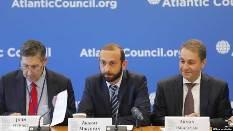 Председатель армянского парламента Арарат Мирзоян в Атлантическом Совете.