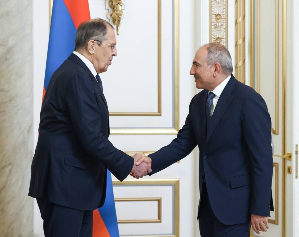 pashinyan3102.jpg